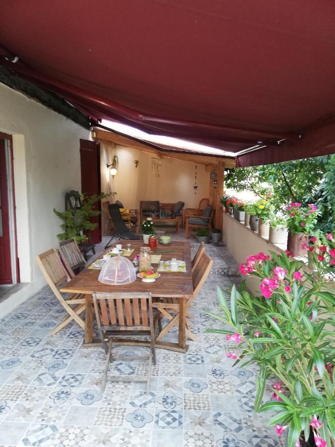 La Maison De Marion Tournus Exterior photo